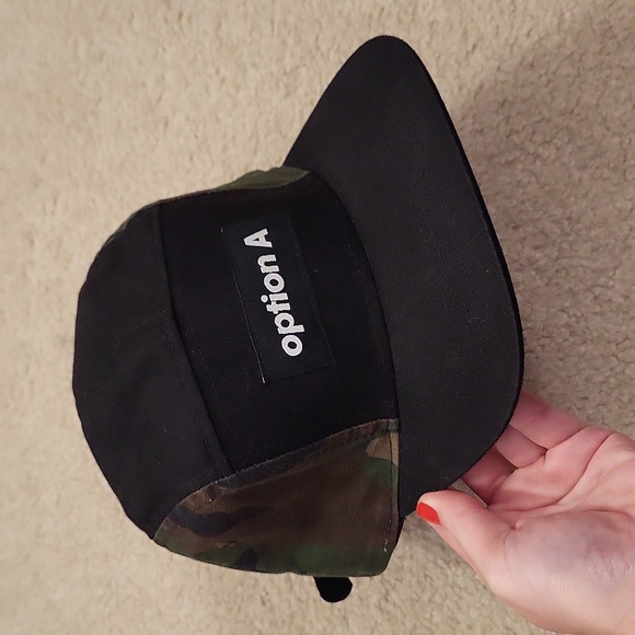 New York Option A Hat - Picture 1 of 4